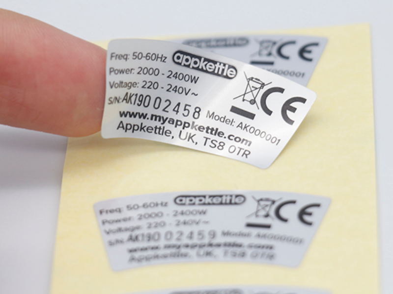 Vrste samolepilnih{0}}nalepk: materiali, lepila in kako izbrati pravo
